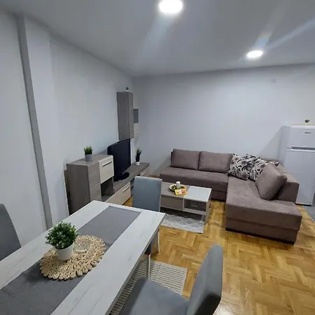 Cista Desetka 2 Pozarevac
