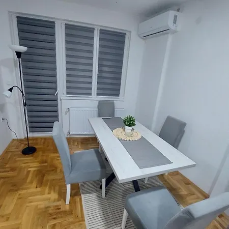 Cista Desetka 2 Apartment *