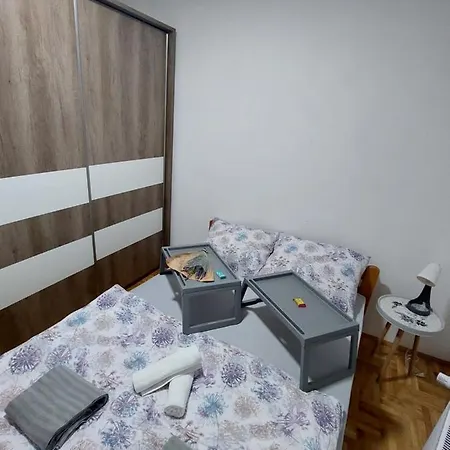 Cista Desetka 2 * Požarevac